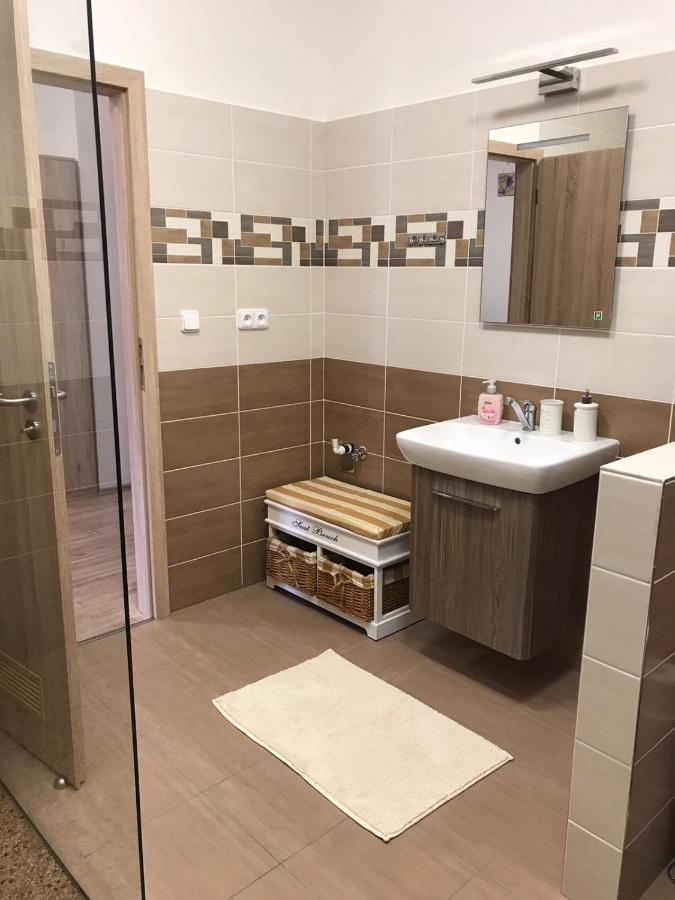 Apartman Monny Frymburk Exterior photo